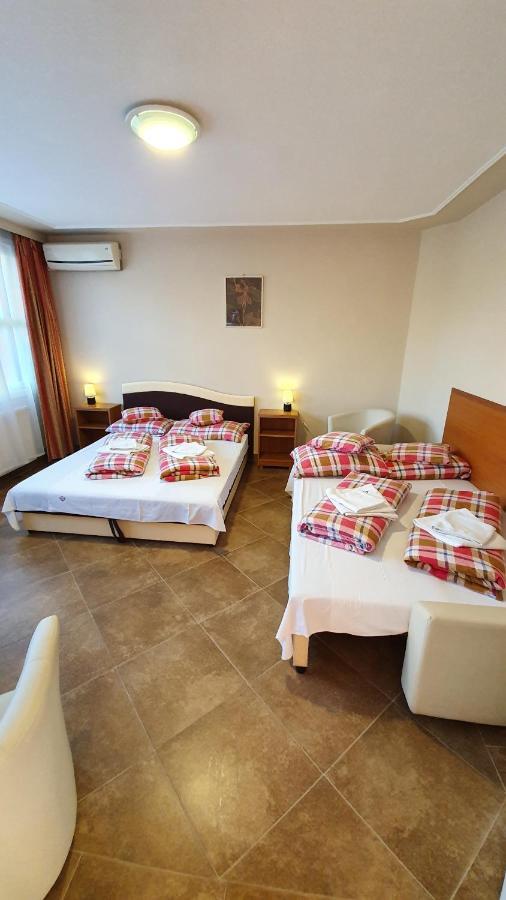 Hotel Roz Szentendre Luaran gambar